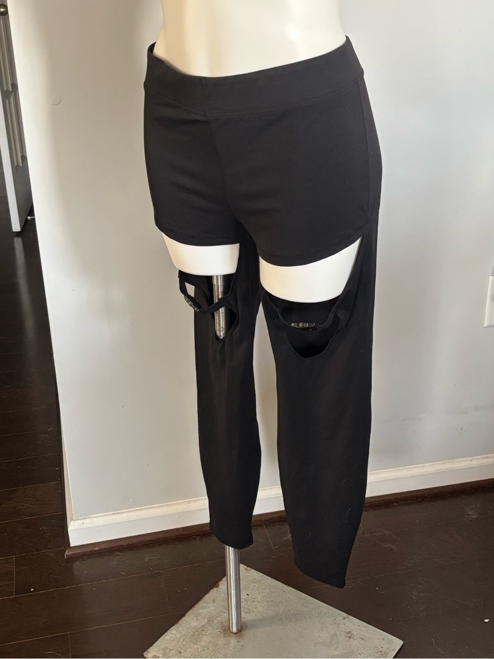 HALARA Ultrasculpt Black Active Leggings with Branded Waist Tag NWT
